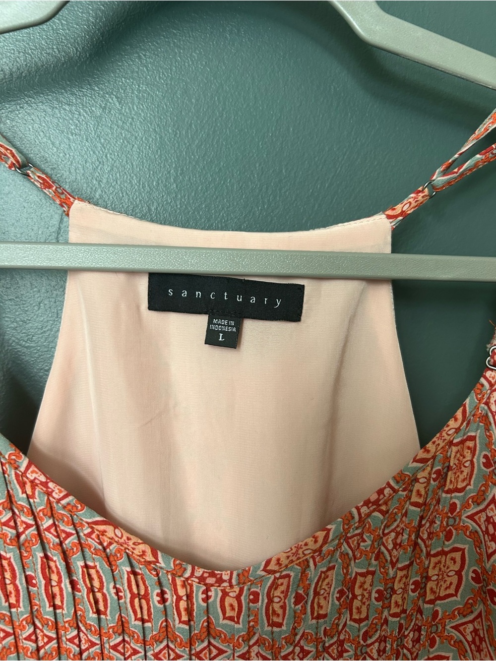 Sanctuary Lined Coral Paisley Mini Dress Size L but fits like M - Picture 2 of 5